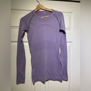 Lululemon long sleeve athletic top